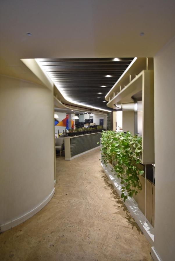 Armenak Apartment No 8, Abovyan Street 예레반 외부 사진